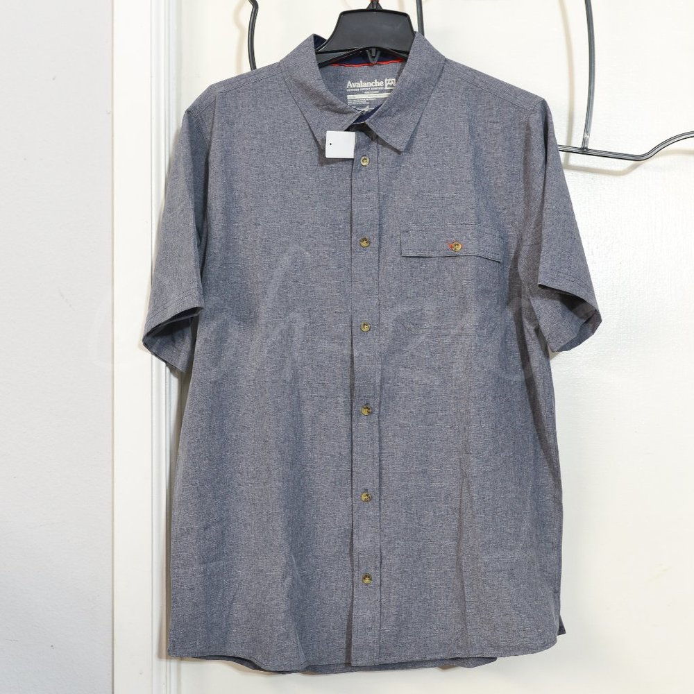 NWT Avalanche Men's Short Sleeve Woven Shirts BLUE